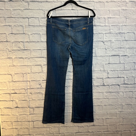 Joe's Jeans The Honey Bootcut Curvy Bootcut - Picture 5 of 5